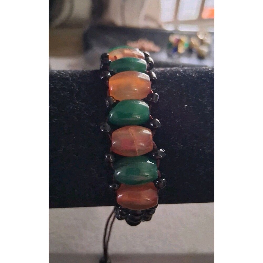Green Agate & carnelian barrel shape gemstone bracelet w/onyx unisex. Adjustable